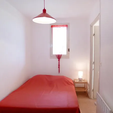 Palm Beach-2 By Interhome * Le Barcarès