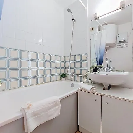 Palm Beach-2 By Interhome Le Barcarès